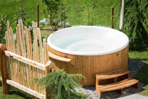 hot tub and spa builder in Melbourne