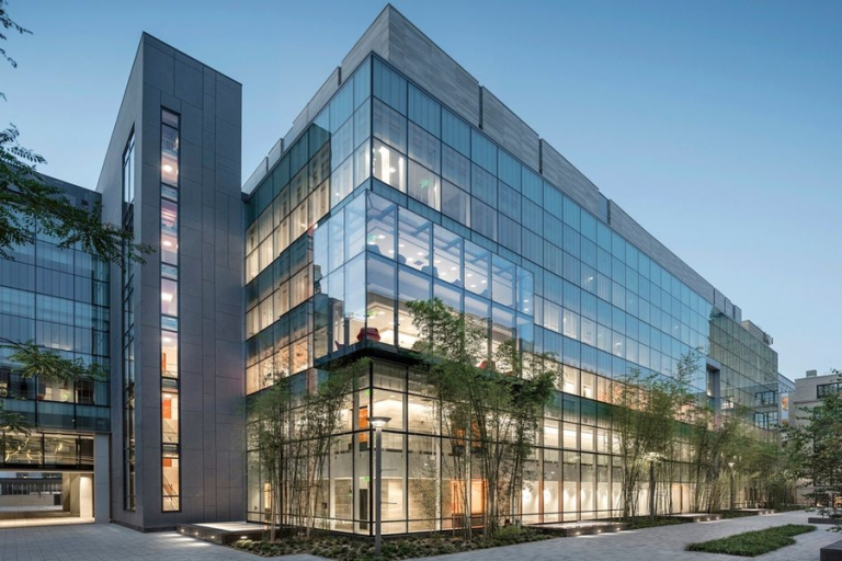 The Legal Obligations of Commercial Building Owners in Repairs and Maintenance